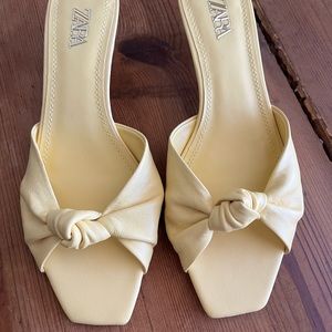 ZARA CANARY YELLOW SANDAL MULES SIZE 37